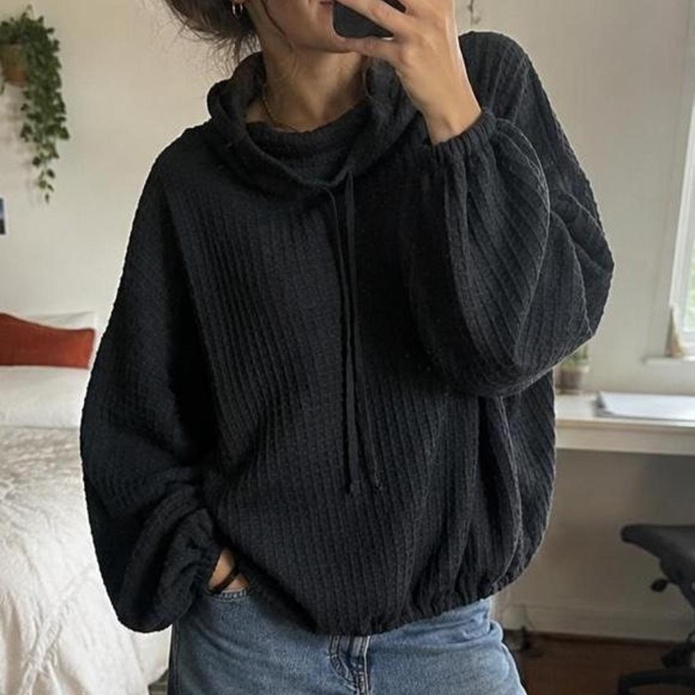Max Studio London Black Waffle Knit Cowl Neck Pullover Sweater S